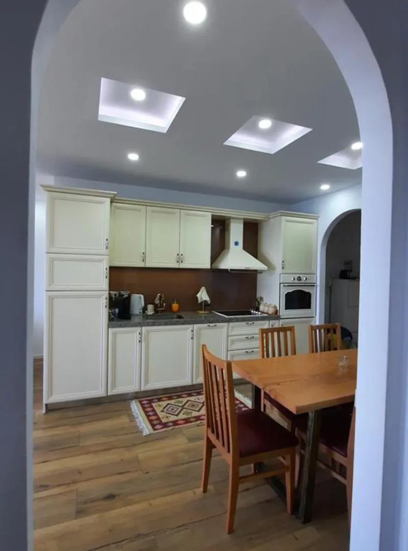 Big Lux Sunset Apartment - Incl Parking Sarandë