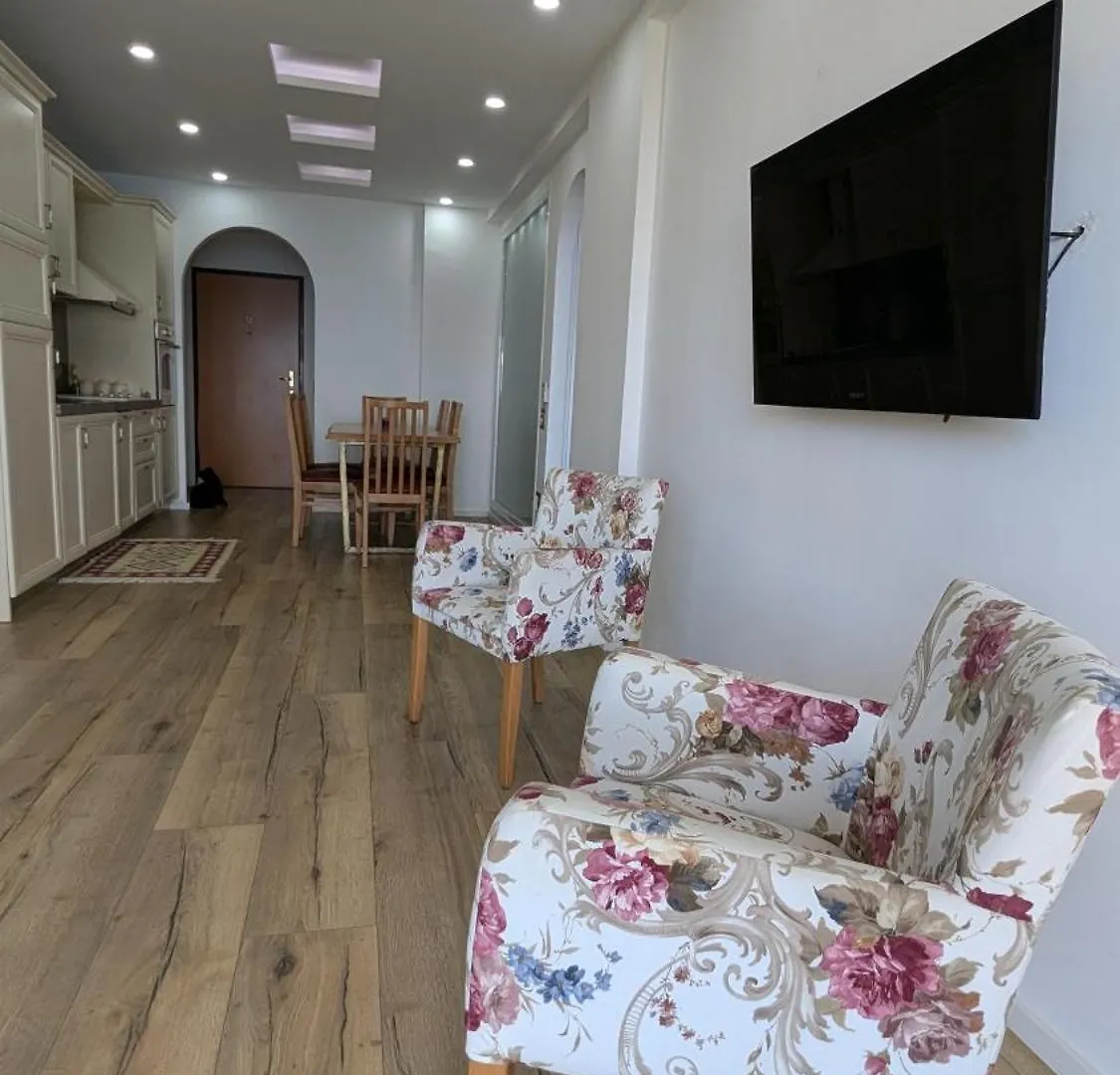 Big Lux Sunset Apartment - Incl Parking Sarandë